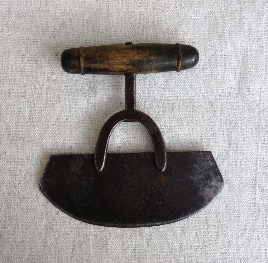 ●フランスの古道具：革工芸の道具