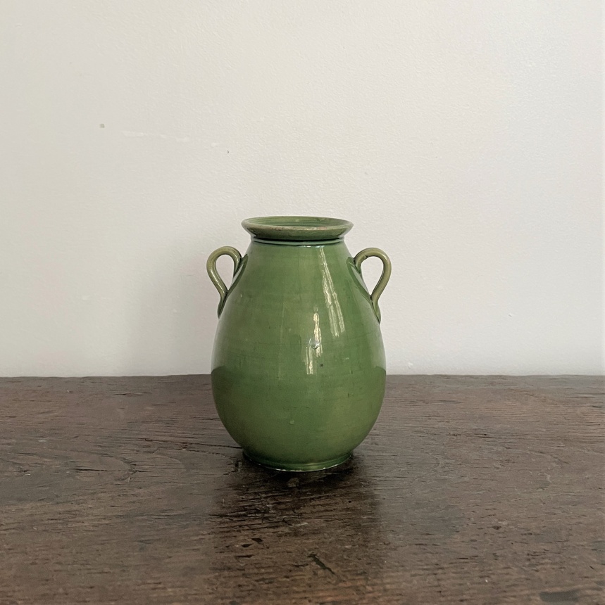 フランスの陶器： 緑釉 壷